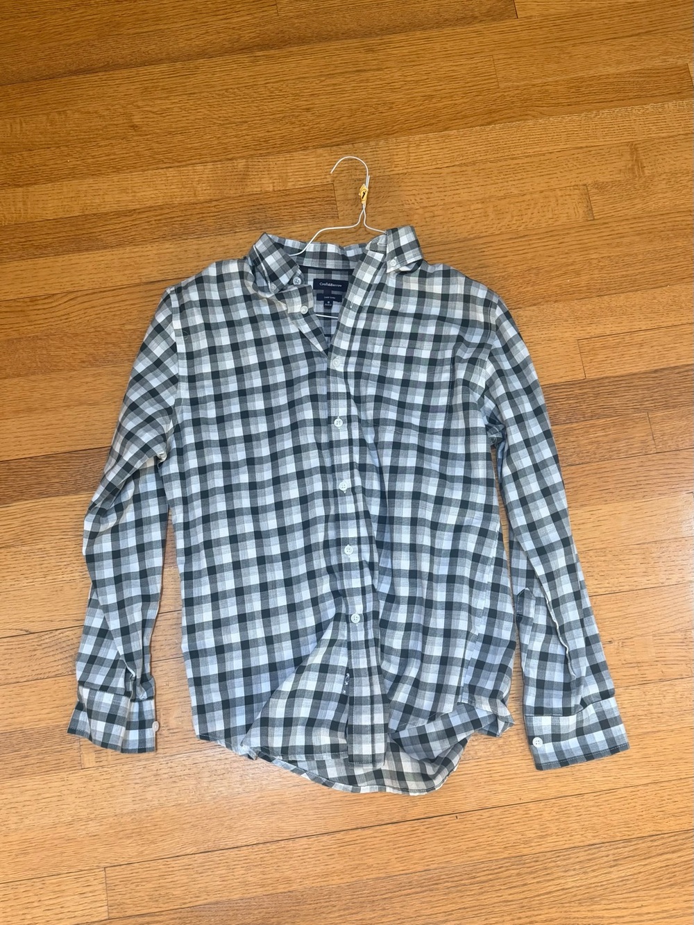 croft & barrow Gray and White Plaid Button-Down Shirt